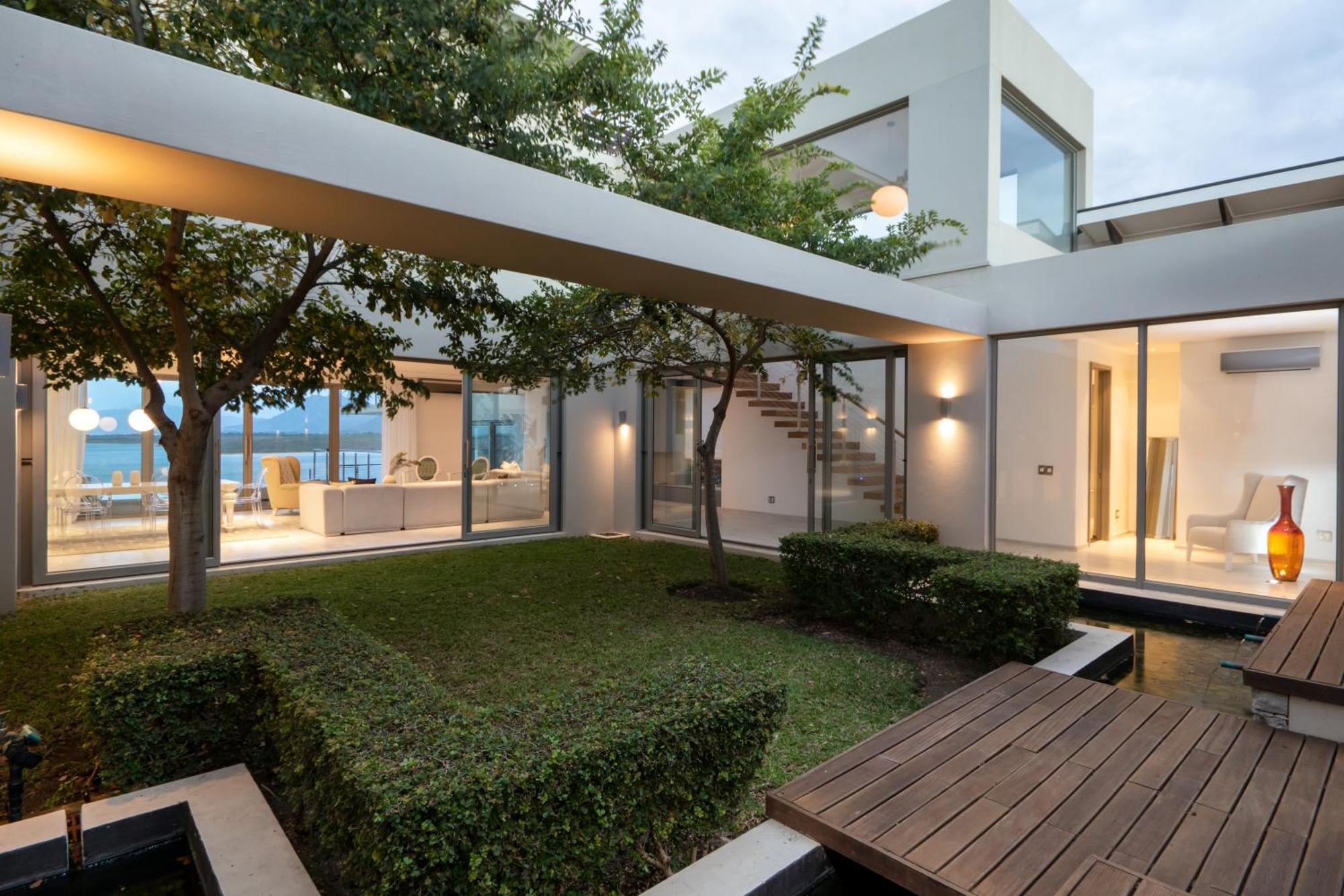 Benguela Cove - Lavender Dreams Villa