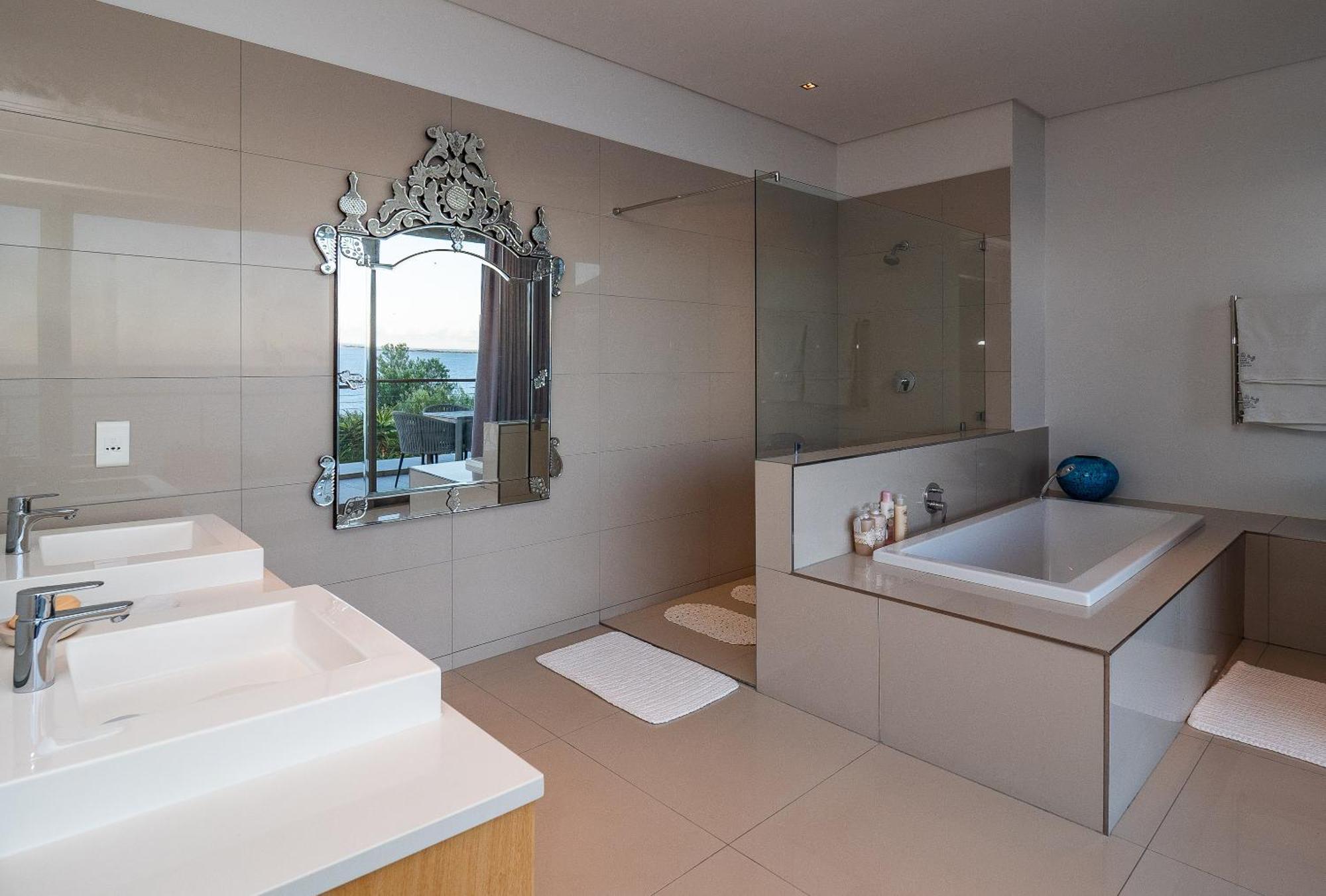 Benguela Cove - Lavender Dreams Villa Hermanus